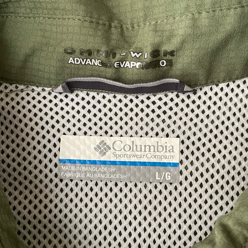 Columbia Men’s Omni-Wick Advanced Evaporation Short Sleeve Shirt 
Size Large - Picture 8 of 11
